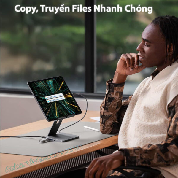 Bộ Hub USB-C Mở Rộng Kết Nối Cho Ipad, Tablet Kèm Chân Đế Có Thể Gập 8 trong 1 Anker 551 A8387 K@60Hz, 3.5 mm AUX, microSD/SD, PD 100W, 5Gbps